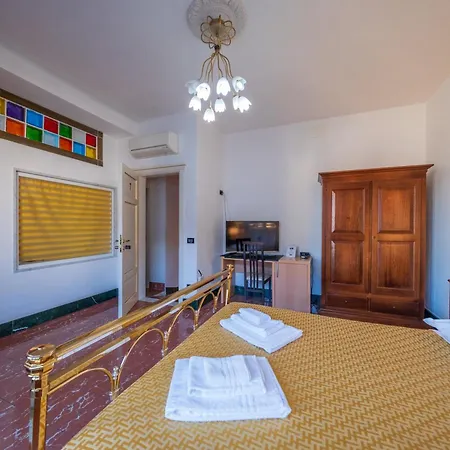 Bbc Christian Bed & Breakfast Pisa